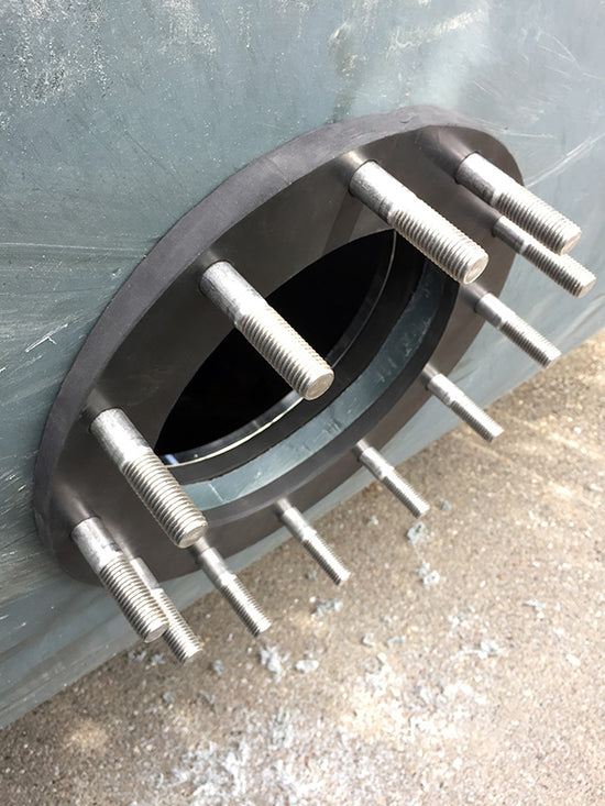 Custom Tank Fittings | Rhino Stainless Steel Tank Fittings