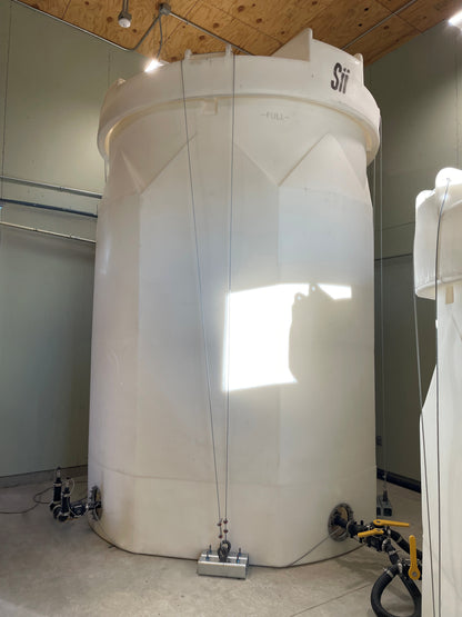 seismic restraints for poly tanks